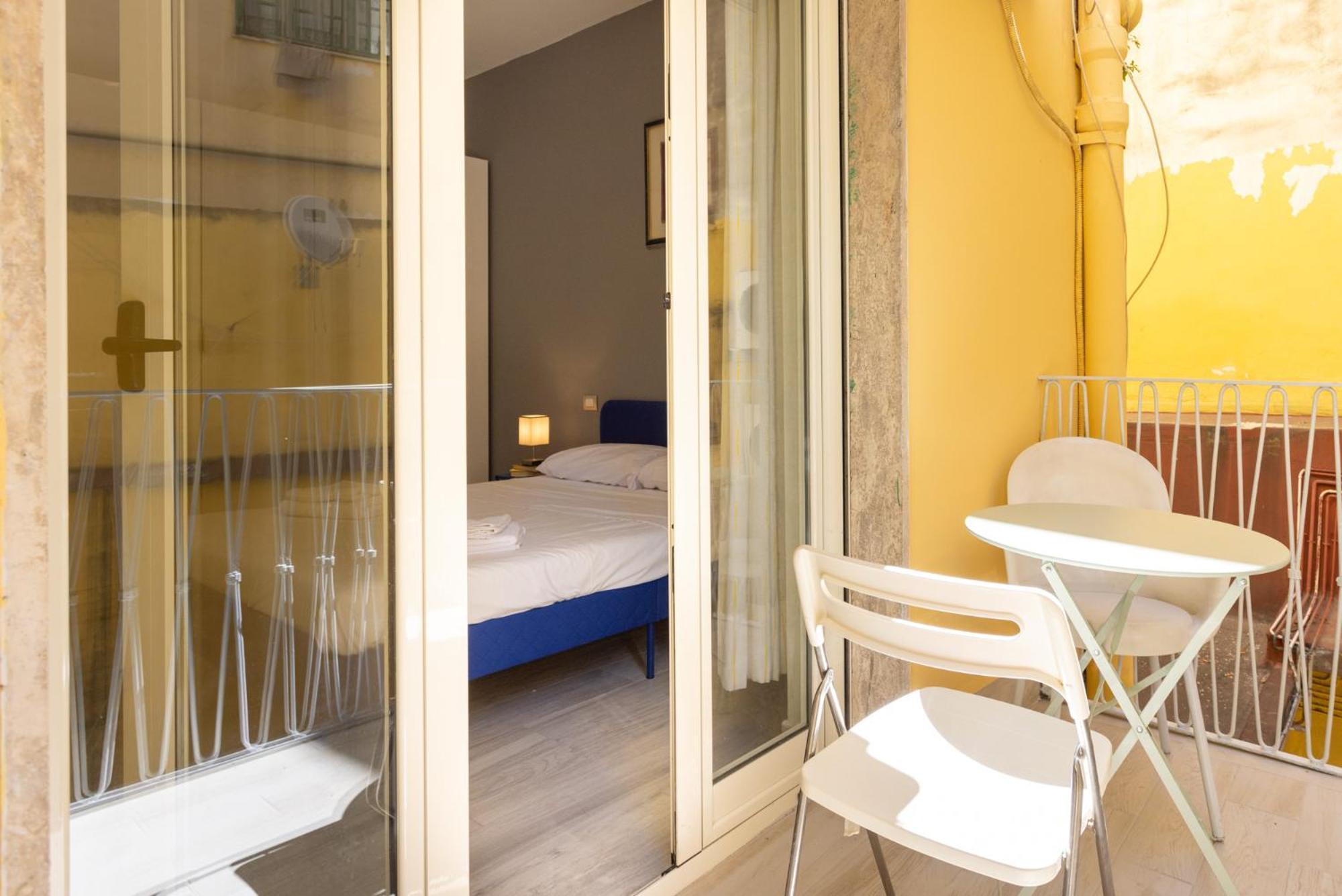 Appartement Ninetta A Foria à Naples Extérieur photo