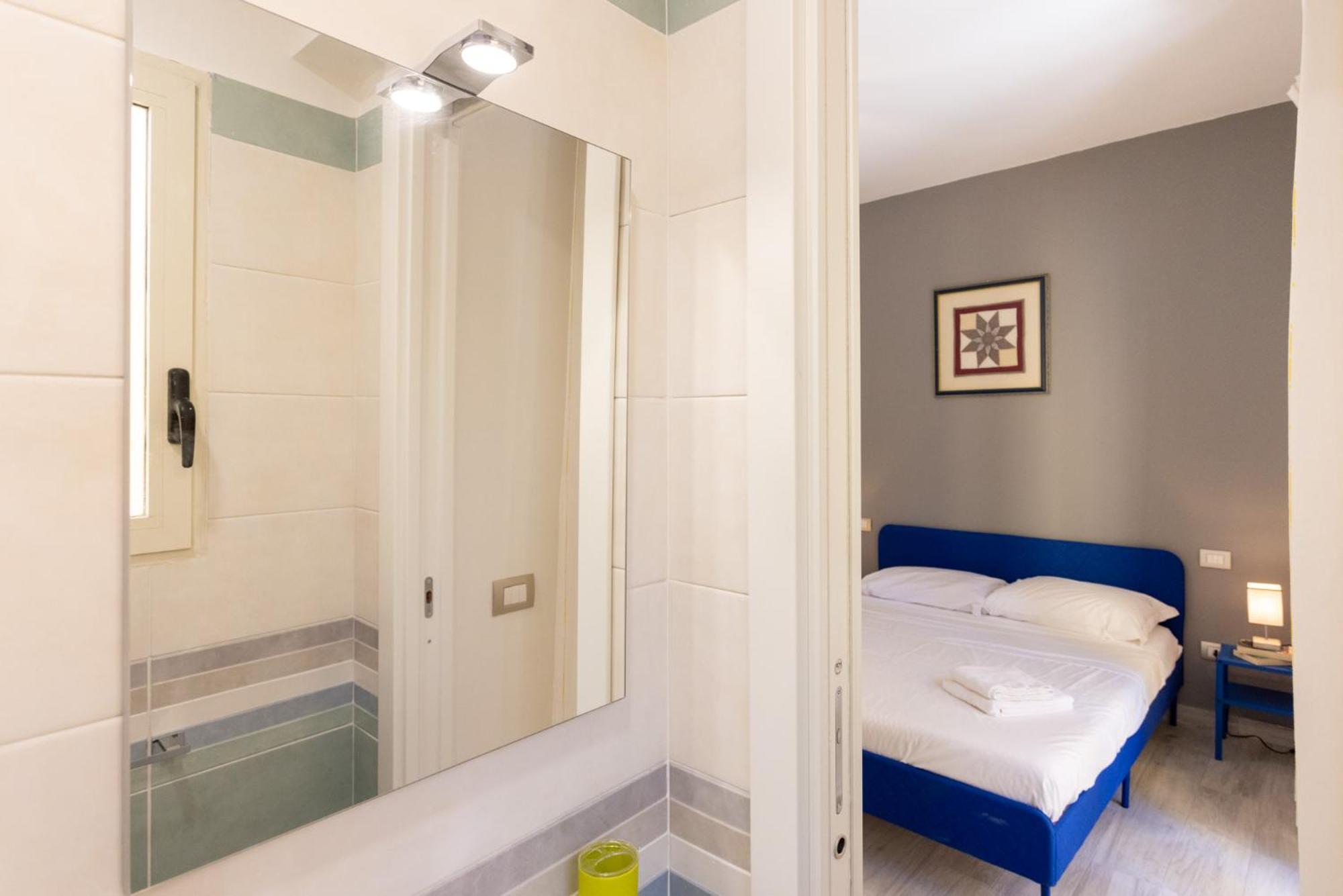 Appartement Ninetta A Foria à Naples Extérieur photo