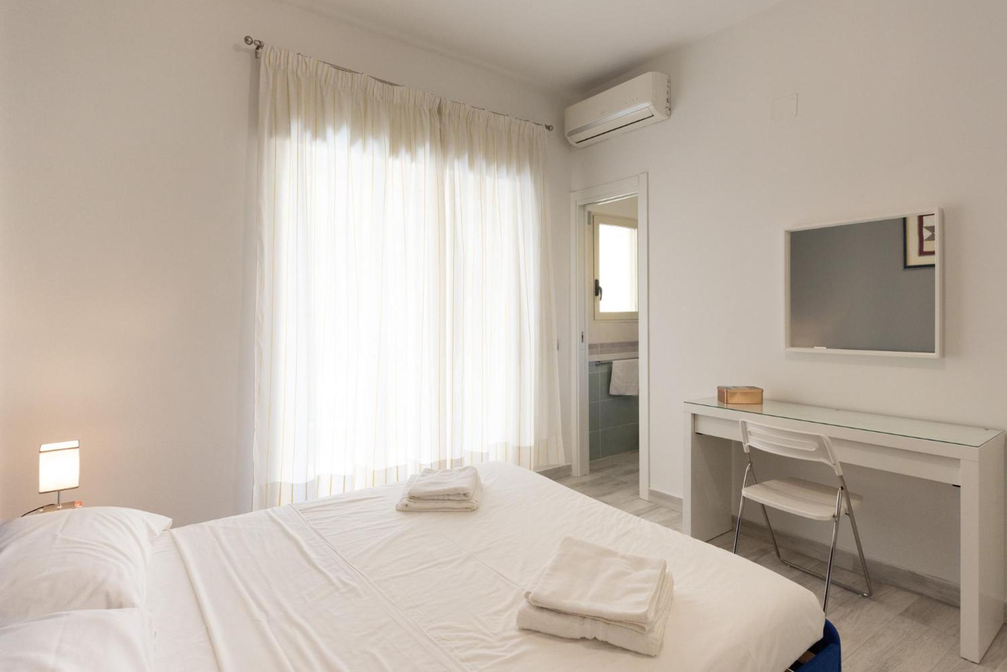 Appartement Ninetta A Foria à Naples Extérieur photo